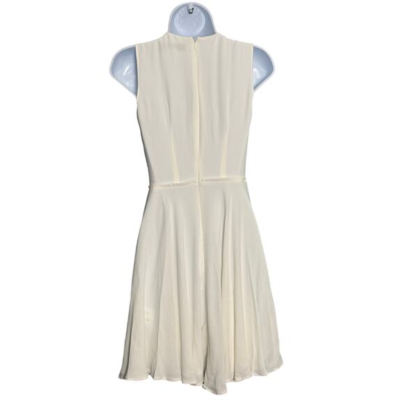French Connection Classic White Sleeveless Fit
& Flare Dress Size 0 - Picture 5 of 8